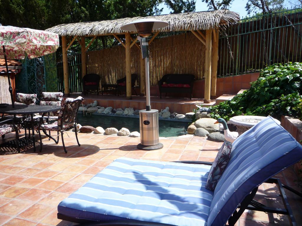 Woodland Hills Calabasas Guesthouses Los Angeles Exterior foto